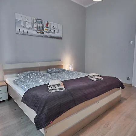 Apartament Przy Parku Zdrojowym シフィノウイシチェ